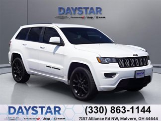 Used 2018 Jeep Grand Cherokee Altitude image 1