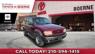 Used 2000 Ford Explorer XLT image 1