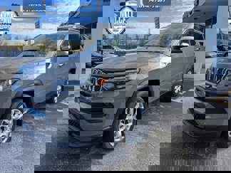 Used 2023 Jeep Compass Latitude w/ Sun and Sound Group image 1