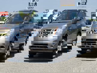 Used 2014 Nissan Rogue S image 1