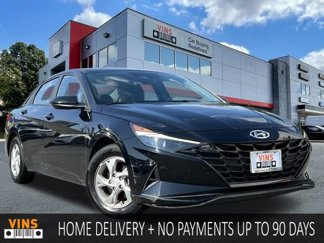 Used 2023 Hyundai Elantra SE image 1