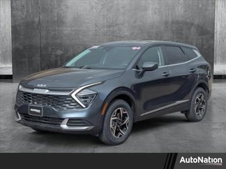 Used 2024 Kia Sportage LX image 1