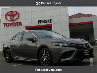 Certified 2023 Toyota Camry SE image 1