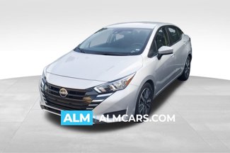 Used 2023 Nissan Versa SV image 1