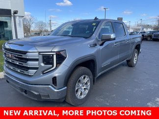 Used 2024 GMC Sierra 1500 SLE w/ X31 Off-Road Package image 1
