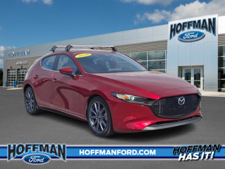 Used 2019 MAZDA MAZDA3 Hatchback w/ Preferred Package image 1