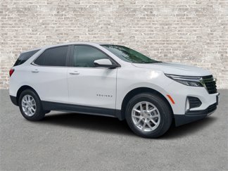 Used 2024 Chevrolet Equinox LT image 1