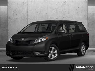 Used 2015 Toyota Sienna L image 1