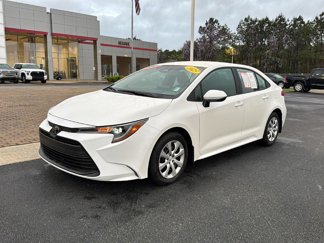 Certified 2025 Toyota Corolla LE image 1