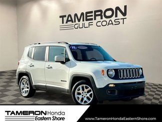 Used 2015 Jeep Renegade Latitude image 1