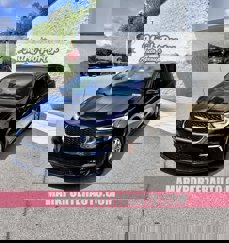 Used 2022 Chrysler Pacifica Touring image 1