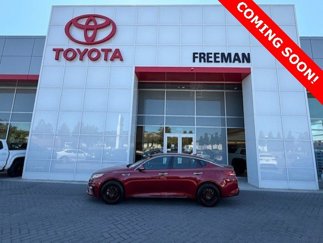 Used 2020 Kia Optima S image 1