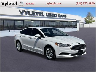Used 2018 Ford Fusion SE image 1