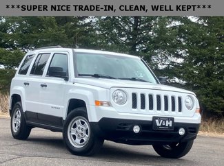 Used 2014 Jeep Patriot Sport image 1