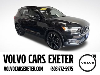 Used 2021 Volvo XC40 T5 R-Design w/ Advanced Package image 1