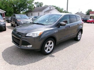 Used 2015 Ford Escape SE image 1