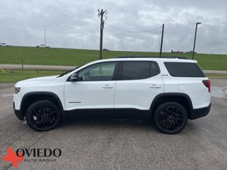 Used 2022 GMC Acadia SLE w/ Driver Convenience Package image 1