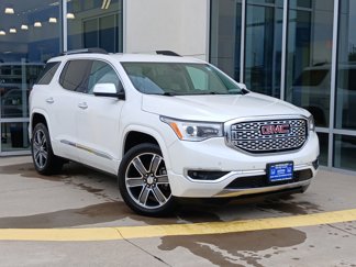 Used 2017 GMC Acadia Denali w/ Technology Package image 1