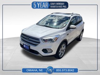 Used 2019 Ford Escape Titanium image 1