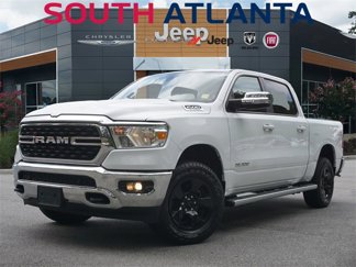 Used 2022 RAM 1500 4x4 Crew Cab image 1