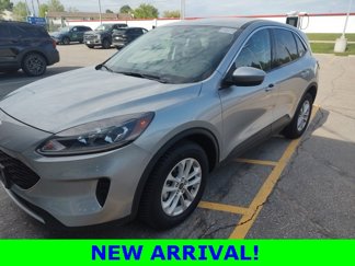 Used 2021 Ford Escape SE image 1