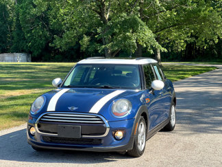 Used 2015 MINI Cooper 4-Door Hardtop image 1