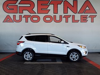 Used 2018 Ford Escape SE w/ SE Sync 3 Package image 1