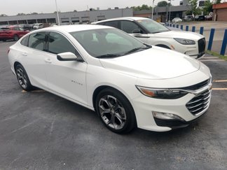 Used 2024 Chevrolet Malibu LT image 1