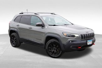 Used 2019 Jeep Cherokee Trailhawk w/ Cold Weather Group image 1