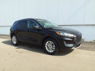 Certified 2022 Ford Escape SE w/ Cold Weather Package image 1