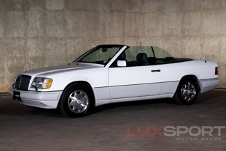 Used 1995 Mercedes-Benz E 320 Convertible image 1