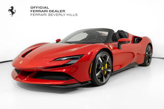 Used 2023 Ferrari SF90 Spider image 1