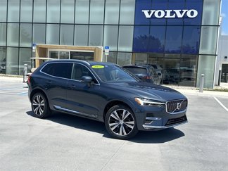 Used 2022 Volvo XC60 B5 Inscription image 1