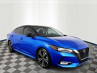 Used 2022 Nissan Sentra SR w/ SR Premium Package image 1