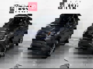 Used 2022 Toyota RAV4 XLE image 1
