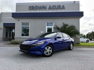 Used 2022 Hyundai Elantra SE image 1