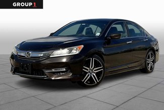Used 2017 Honda Accord Sport image 1