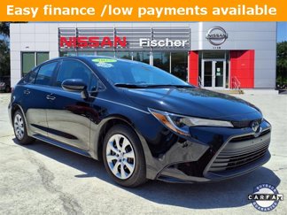 Used 2025 Toyota Corolla LE image 1