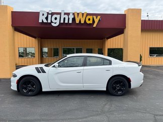 Used 2022 Dodge Charger SXT image 1