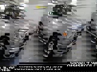 Used 2019 RAM 1500 Big Horn image 1