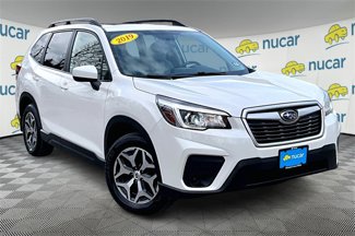 Used 2019 Subaru Forester Premium w/ All-Weather Package image 1