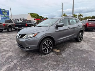 Used 2017 Nissan Rogue Sport SL image 1