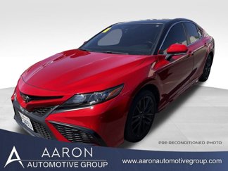 Used 2023 Toyota Camry SE image 1