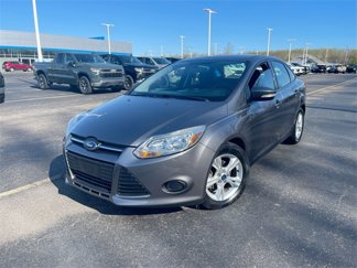 Used 2014 Ford Focus SE w/ SE Winter Package image 1