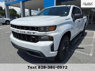 Used 2021 Chevrolet Silverado 1500 Custom image 1