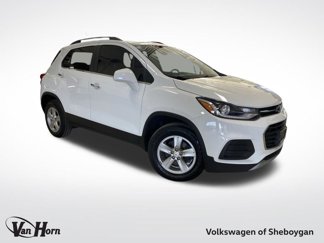Used 2020 Chevrolet Trax LT w/ Driver Confidence Package image 1