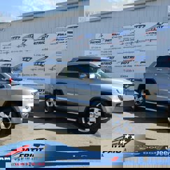 Used 2013 Jeep Grand Cherokee Limited w/ Advance Technology Group image 1
