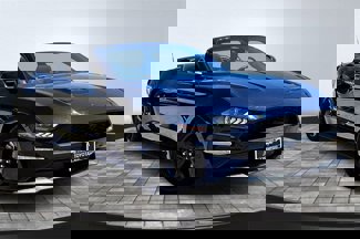 Used 2021 Ford Mustang Convertible w/ Equipment Group 101A image 1
