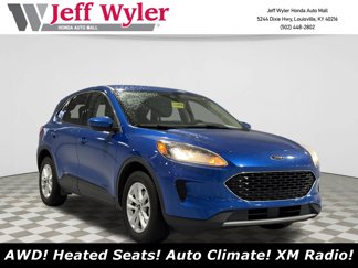 Used 2020 Ford Escape SE image 1