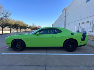 Used 2015 Dodge Challenger R/T Scat Pack w/ Scat Pack Appearance Package image 1